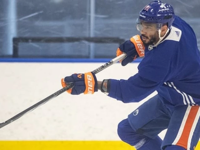 Oilers' Evander Kane to make season debut Wednesday in Game 2 against Kings