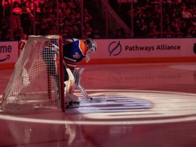 Edmonton Oilers tap Calvin Pickard for Game 3 start against L.A. Kings