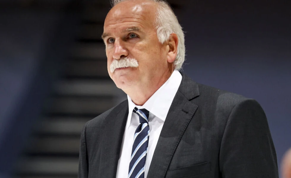 Report: Ducks interview Quenneville for vacant head coach job