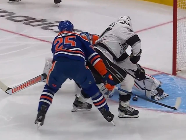 Should Oilers have challenged for goalie interference on Foegele’s goal?