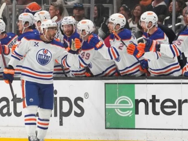 Edmonton Oilers win 3-1 in Game 5 to take series lead against Los Angeles Kings