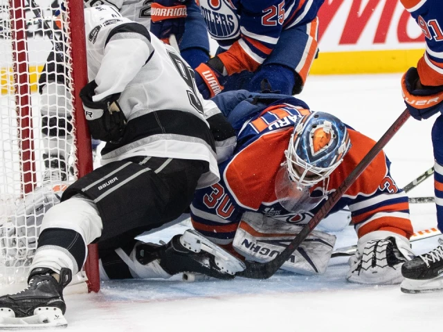 Pickard saves Oilers with another huge performance: ‘We love playing for him’