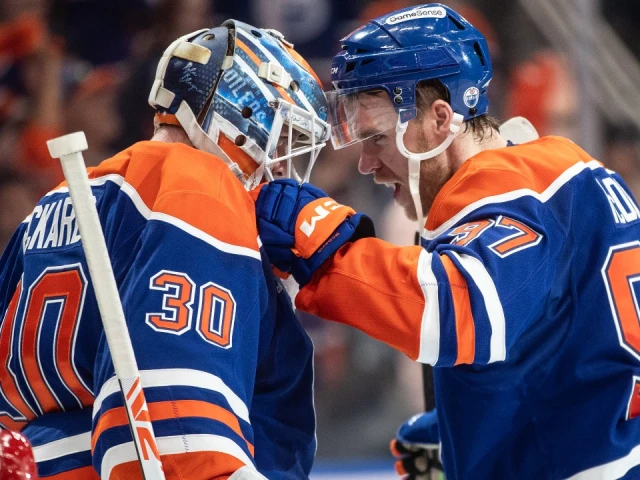 Game 1 Notebook: Oilers keeping goalie plans fluid in Round 2