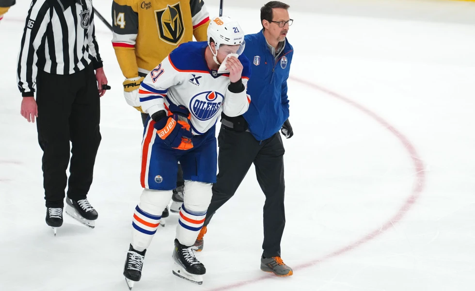 Golden Knight’s Roy to have hearing for Game 2 cross-check on Oilers’ Frederic