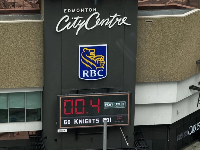 Vegas trolls take over 165 Edmonton billboards but Oilers fans shut it down