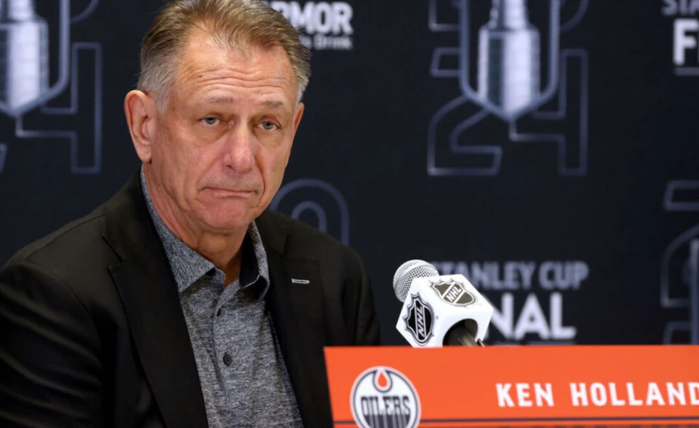 Report: Kings speaking to Holland about GM job