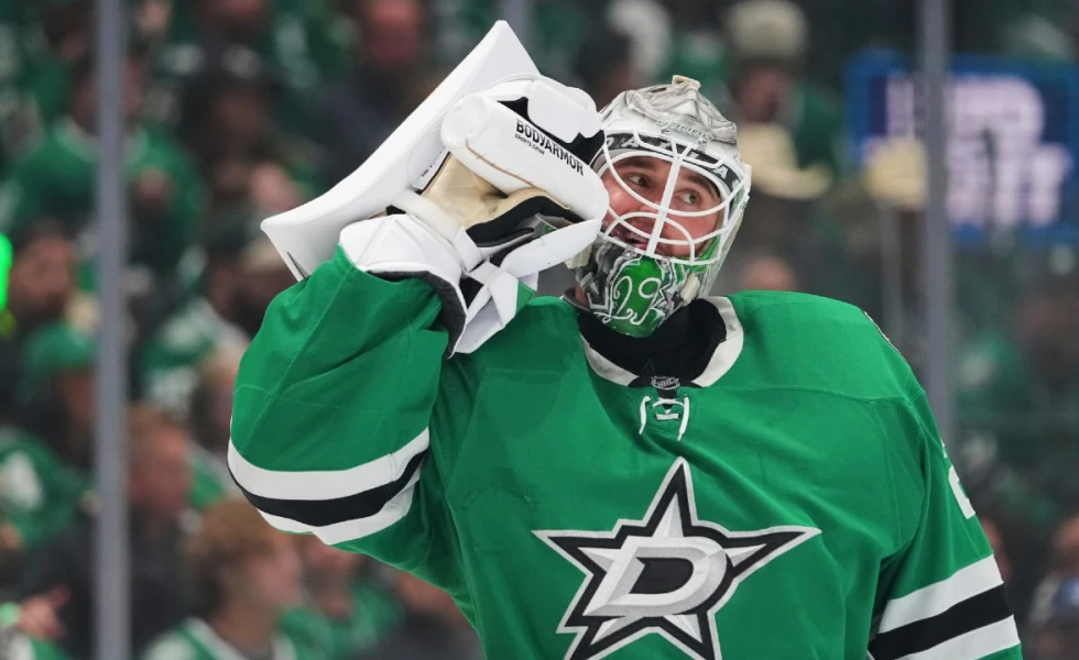 Stars’ Oettinger outduelling Team USA teammate Hellebuyck in playoffs