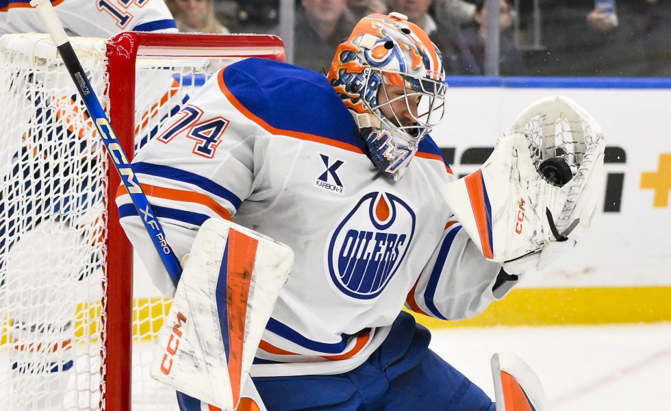Oilers’ Stuart Skinner’s consecutive shutouts helps to quiet the haters