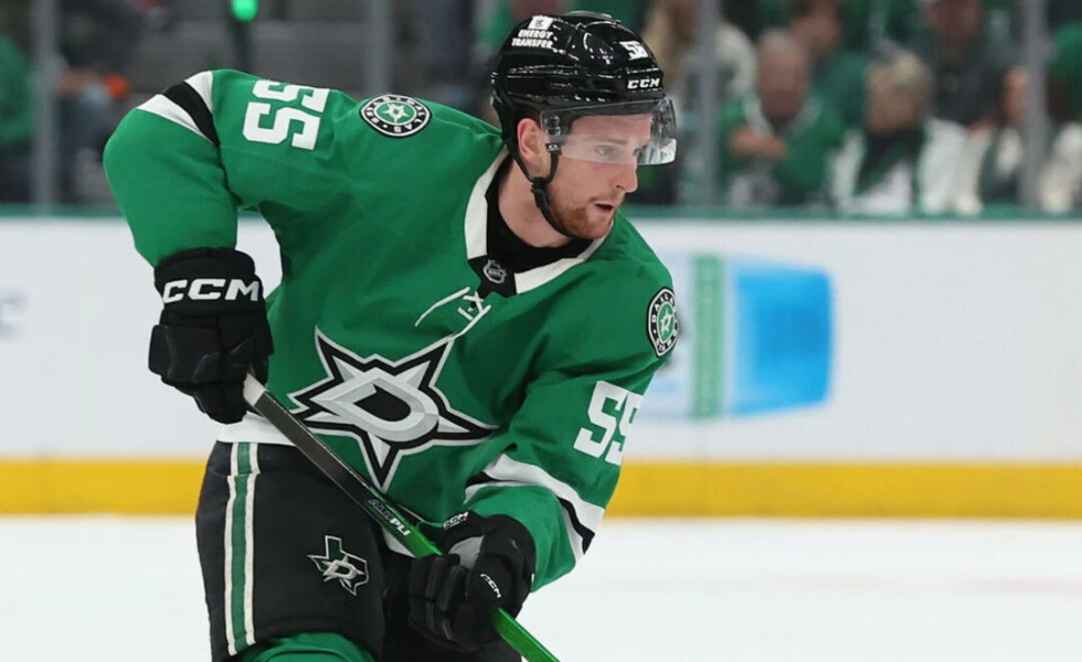 Stars eliminate Jets with Harley's OT winner