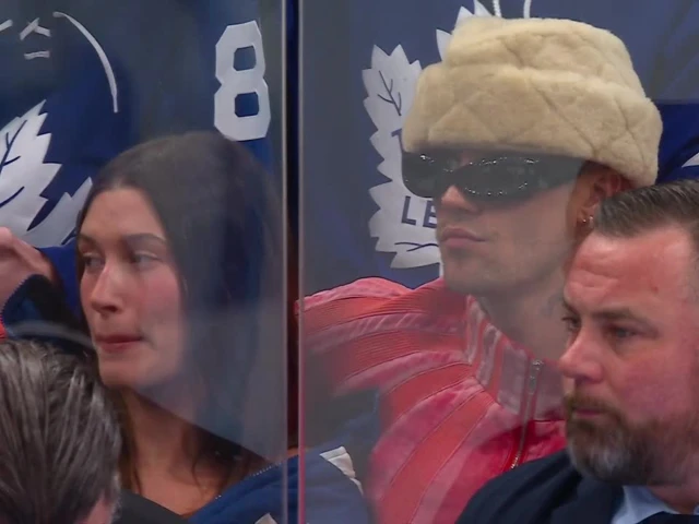 Justin and Hailey Bieber make a hilarious cameo at Toronto Maple Leafs Game 7