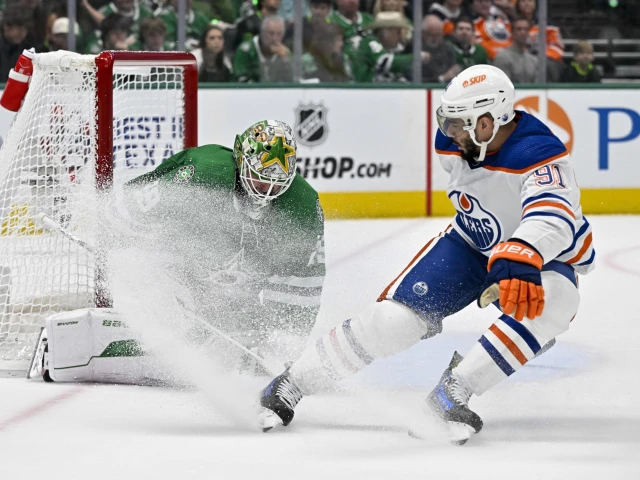 Oilers need to ‘create chaos’ in order to beat Stars goaltender Jake Oettinger