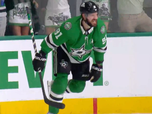Stars’ Seguin picks Draisaitl’s pocket leading to breakaway goal