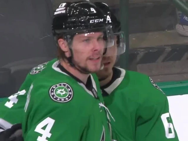 Stars’ Heiskanen blasts power-play goal from the point vs. Oilers