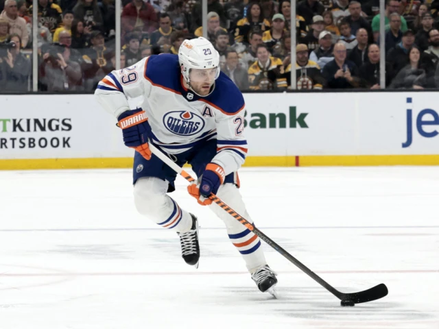 Callouts, Standouts, and Shoutouts: Oilers suffer 3rd period collapse in Game 1