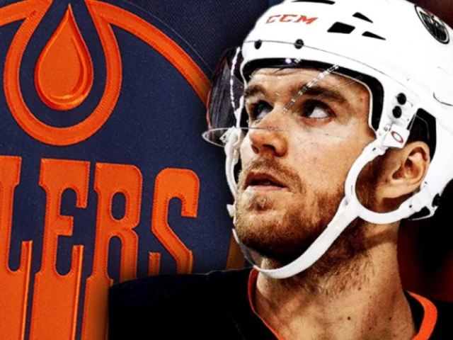 Insider Says Oilers Have Rival Ready to Pitch Offer to McDavid