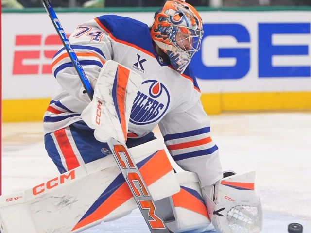 Should Oilers fans be worried with Skinner in net for Game 2?