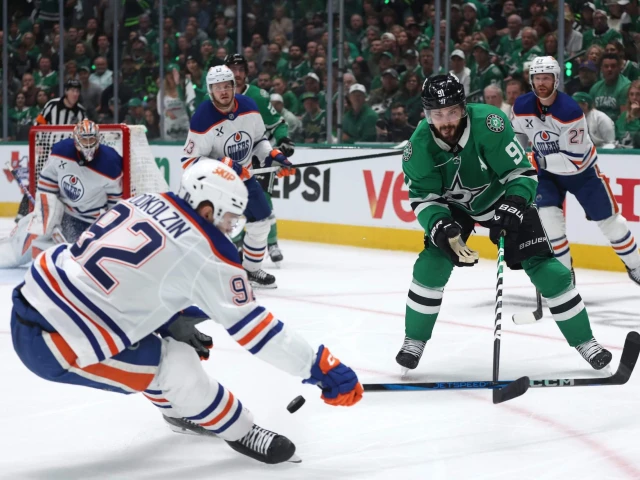 Oilers at Stars Game 2 picks, odds, schedule: Stars up 1, now favored to take series