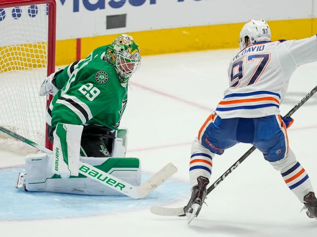 Stars’ Oettinger on containing McDavid: ‘It takes five guys to defend him’