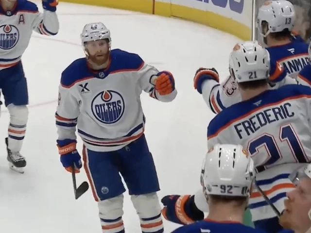 Oilers’ Kulak and Brown combine for goals just over a minute apart