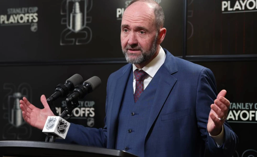 Pete DeBoer on the Nurse slash on Hintz: ‘Does anyone in this room think if Connor McDavid gets carried off the ice like that, it’s not a 5-minute major?’