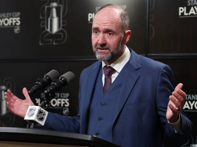 Pete DeBoer on the Nurse slash on Hintz: ‘Does anyone in this room think if Connor McDavid gets carried off the ice like that, it’s not a 5-minute major?’