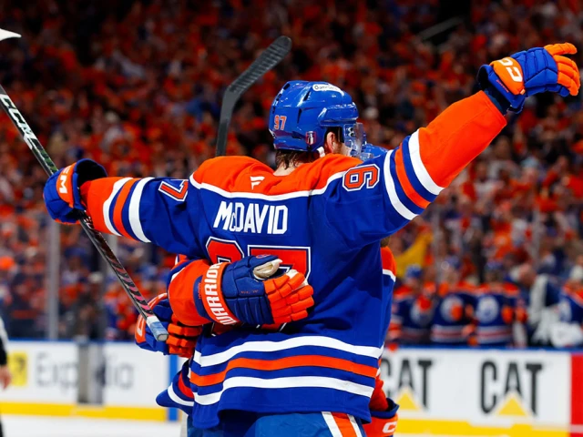 How Oilers’ Connor McDavid ‘changed temperature’ with Game 3 ‘back-breaker’