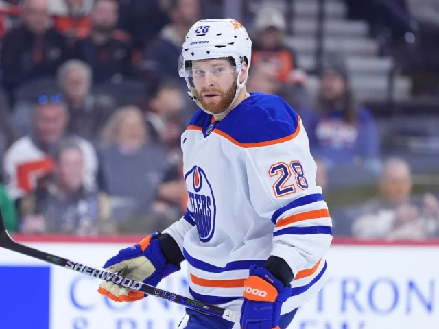 Oilers’ Connor Brown ‘fine’ for Game 1 of Stanley Cup Final