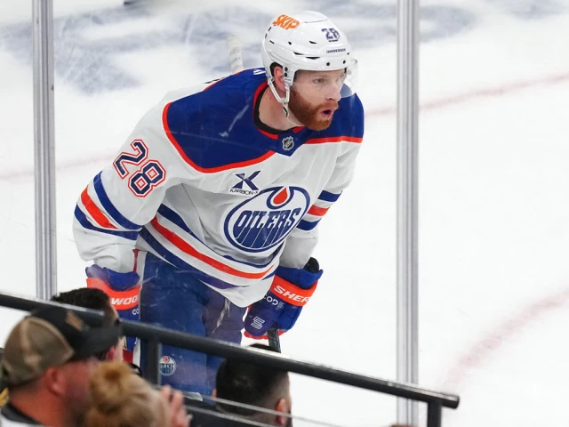 Oilers get big Connor Brown injury update ahead of Game 1 vs. Panthers