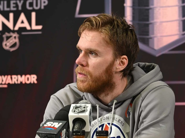 What Oilers’ Connor McDavid said to ‘draw a laugh’ before Stanley Cup Final