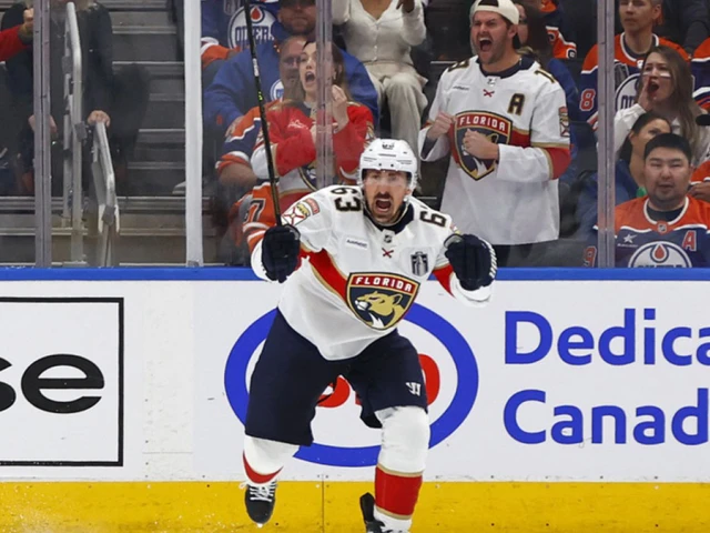 Sam Bennett, Brad Marchand put Panthers on top with back-to-back goals