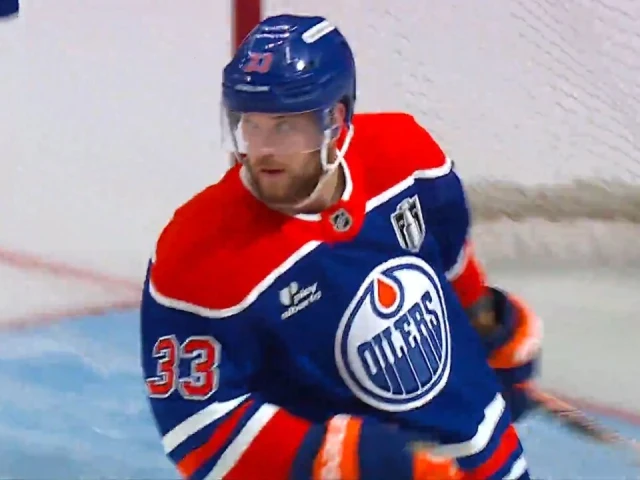 Oilers’ Arvidsson answers back with quick slap shot goal