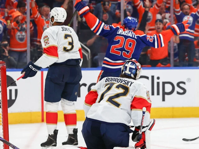 Panthers suffer 1st loss in 32 playoff games when leading at intermission