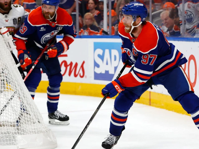 Oilers legend Wayne Gretzky reacts to Pat McAfee’s Connor McDavid link