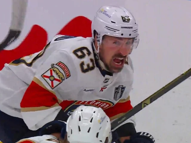 Gotta See It: Marchand wins Game 2 for the Panthers in double-OT
