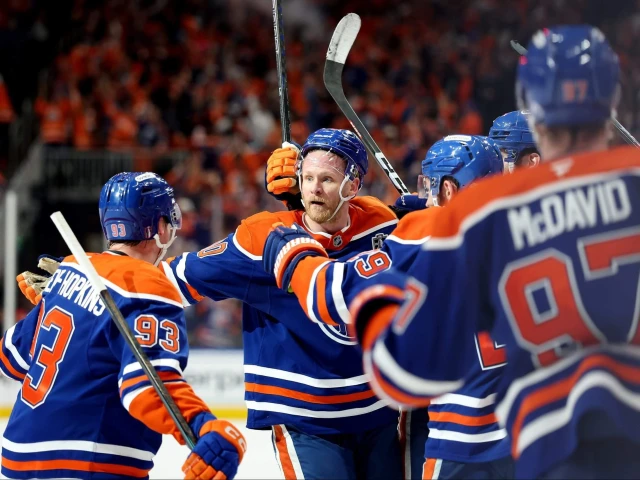 What's gone right and wrong for Oilers against Panthers in Stanley Cup Final