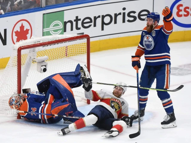 Panthers' net-front play becoming an issue for Oilers: 'Enough's got to be enough'