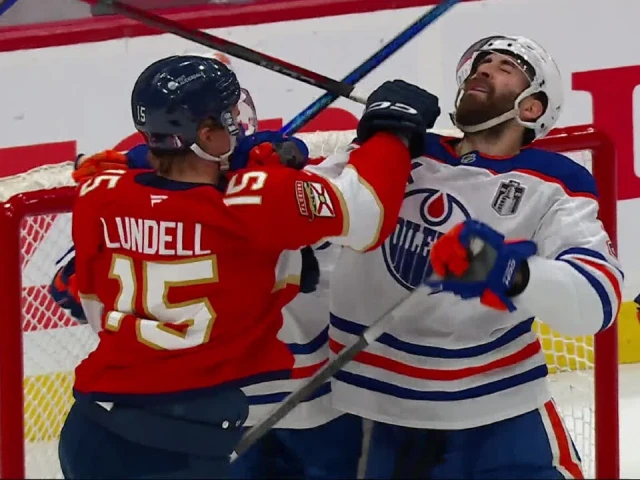 Bouchard-Lundell altercation sparks scrum at end of first period