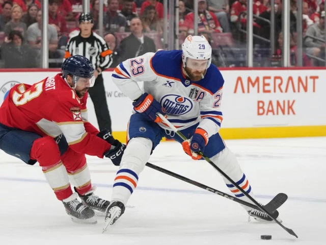 Did referee cause Oilers to give up a goal?