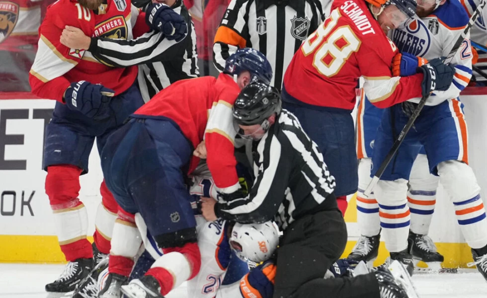 Knoblauch: Oilers unraveled in penalty-filled 3rd period