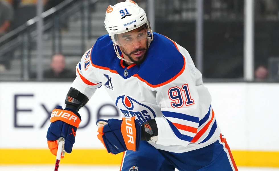 ‘They seem to get away with it more than we do’: Oilers’ Evander Kane reacts to Game 3 penalty parade