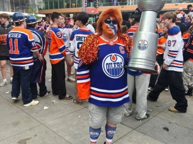 How Edmonton Oilers fans are celebrating the team's success near and far