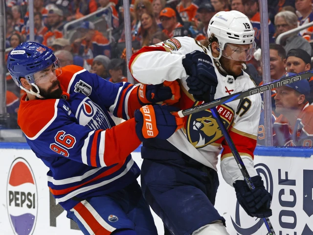 Oilers’ Jake Walman fined $10k for roughing Tkachuk, spraying water at Panthers’ bench