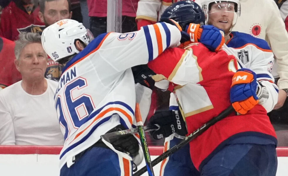 Oilers' Walman fined $10K for roughing, unsportsmanlike in Game 3