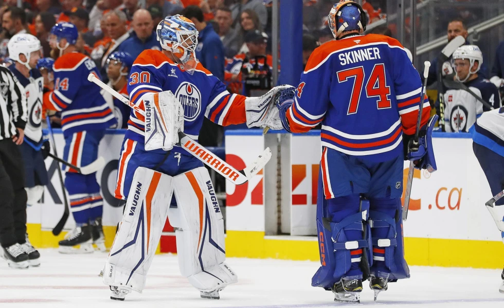 Oilers coach Kris Knoblauch undecided on Game 4 starter in goal