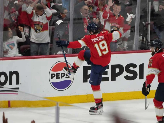 Panthers make Stanley Cup Final history with fiery Game 4 start