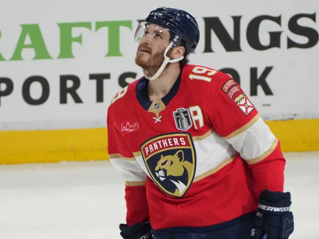 Panthers’ Matthew Tkachuk, Sam Reinhart reveal reasons for Game 4 collapse