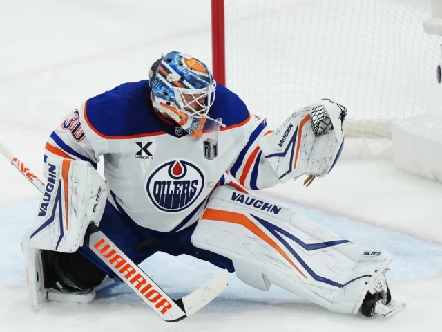 Breaking down the goalies in Game 4 from a netminder’s perspective