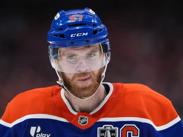 Oilers’ Connor McDavid reaches playoff milestone with first goal in Final