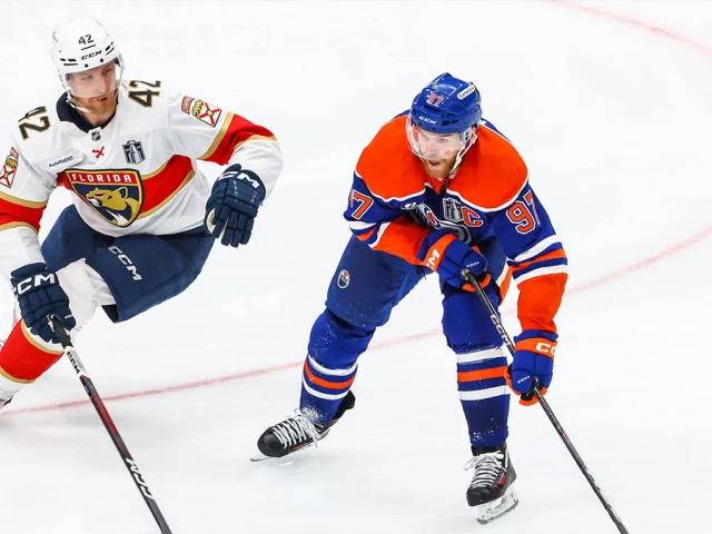 NHL fan goes viral for Oilers-Panthers jersey change during Stanley Cup Final Game 5