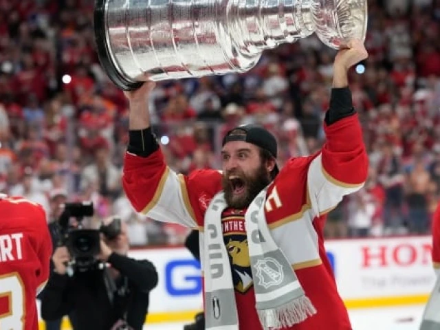 Florida Panthers just a win away from 2nd consecutive Stanley Cup